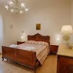 Guesthost - Chiga With Veranda, Pool And Parking * Rilievo