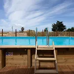 Guesthost - Chiga With Veranda, Pool And Parking *